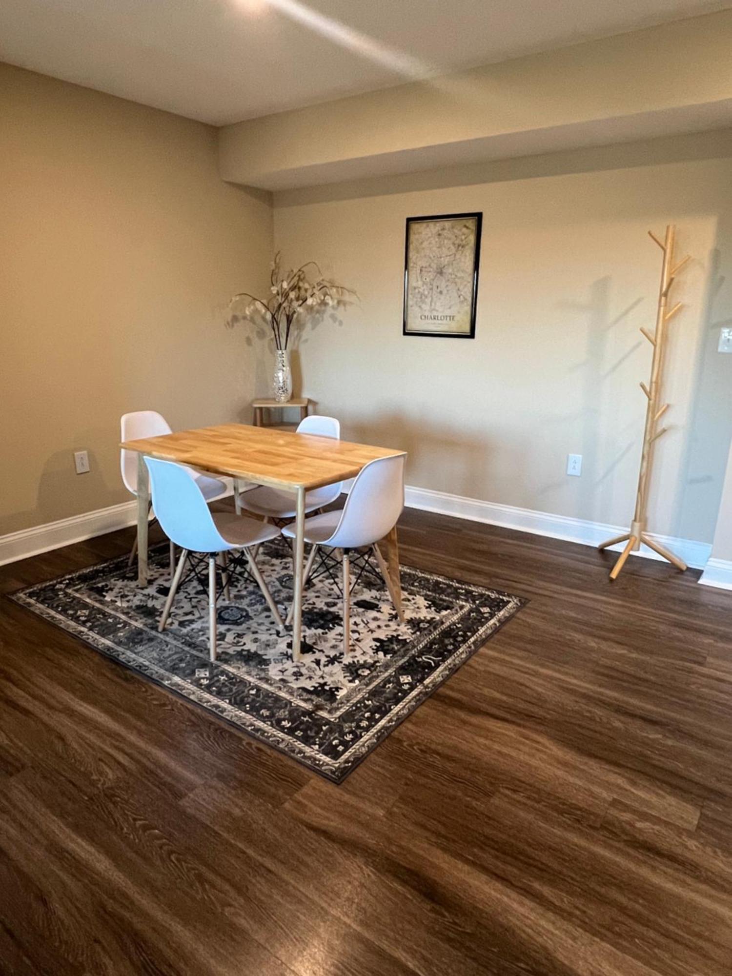 Spacious 2 Bed, 2 Bath Uptown Gem In The Heart Of The City-Parking-Wi-Fi-Balcony Cgv Charlotte Kültér fotó